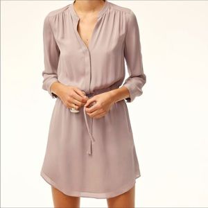 💟 Donating soon 💟 Aritzia - 100% Silk Bennett Dress